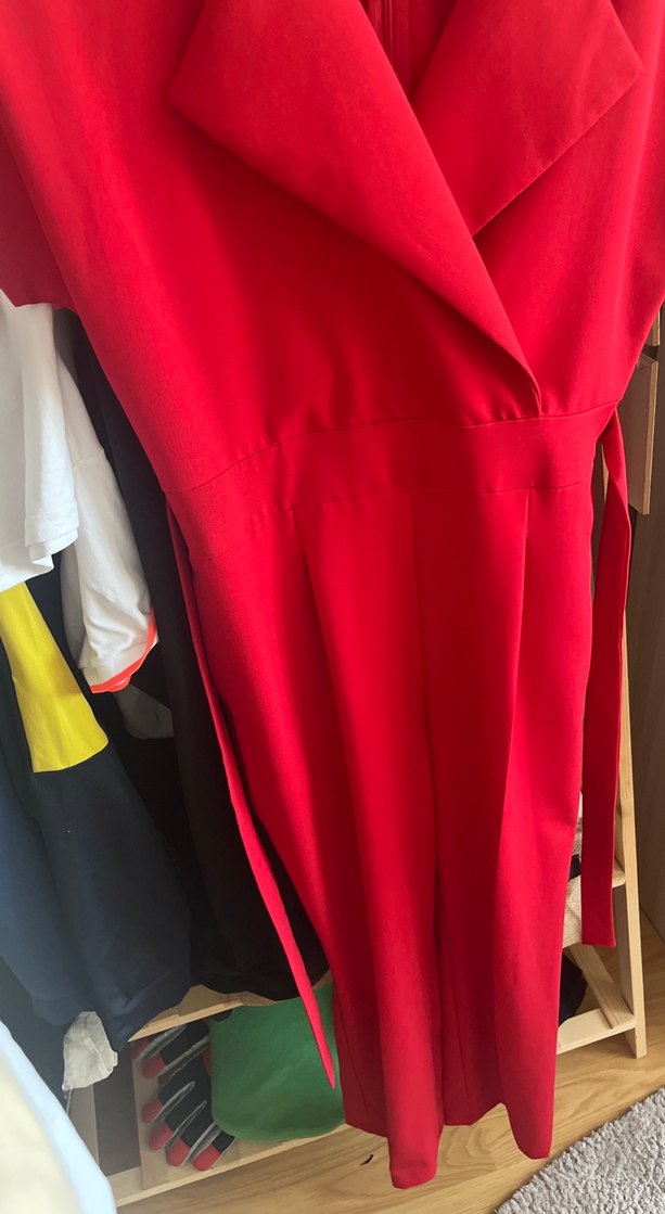 Kırmızı V Yakalı Uzun Kadın Tulum - Görsel 2