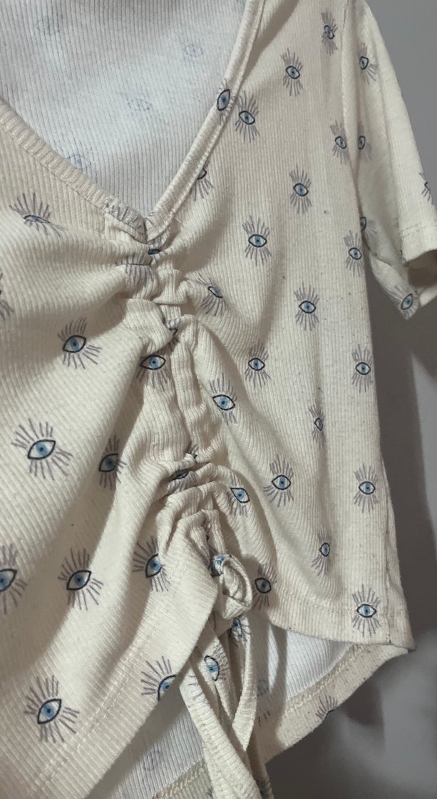 Düğmeli V Yaka Kısa Kollu Baskılı Keten Bluz - Görsel 4