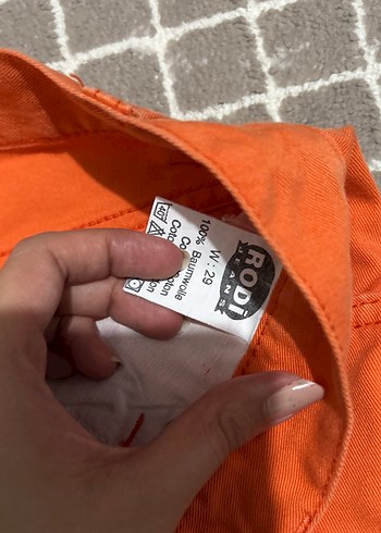 Düğmeli turuncu Kadın Yüksek Bel Mini Şort - Görsel 2