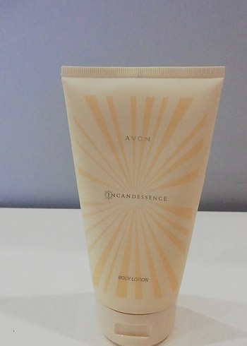 Avon Incandessence Vücut Losyonu 150ml