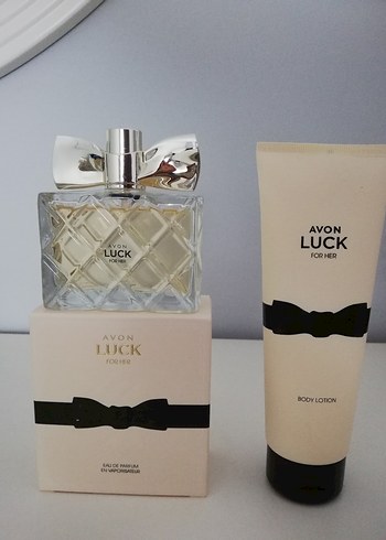 Avon Luck For Her Kadın Parfüm ve Vücut Losyonu