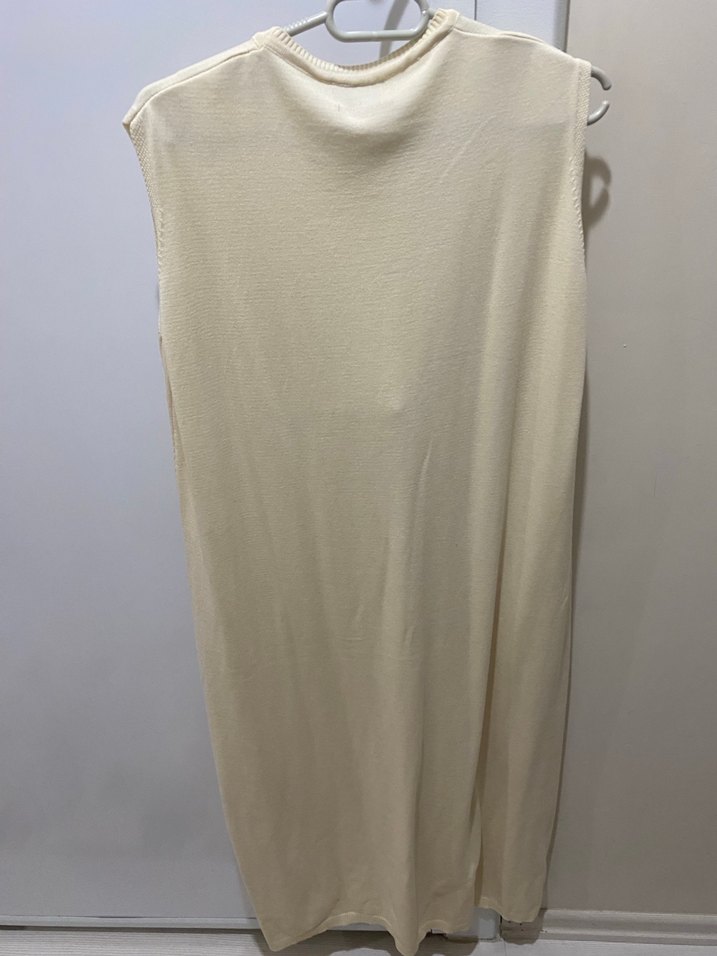 Bej Uzun Kollu Yüksek Yakalı Kadın Elbise - Görsel 3