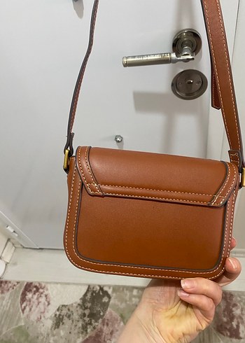 Kahverengi Deri Tokalı Kadın Çanta - Görsel 2