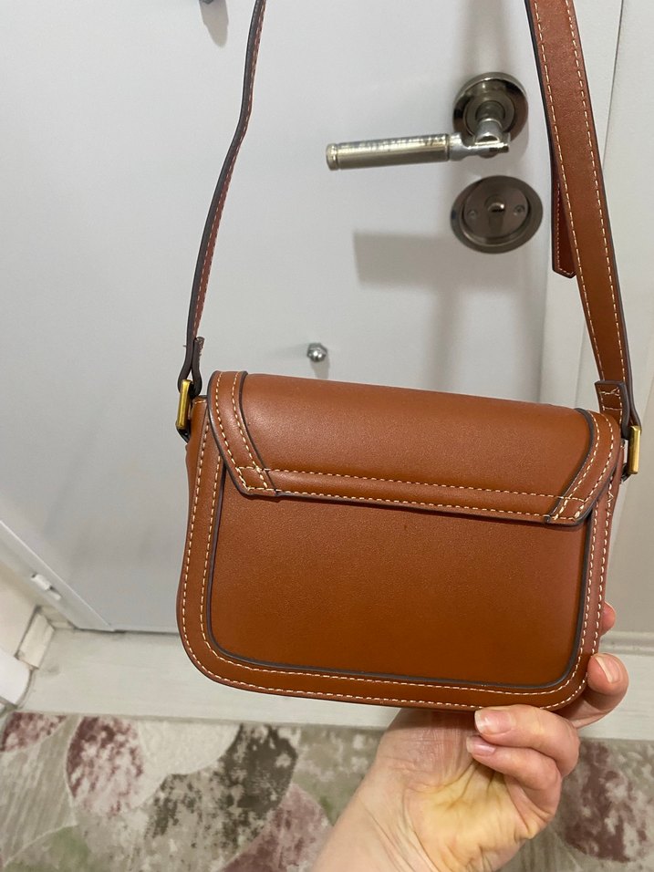 Kahverengi Deri Tokalı Kadın Çanta - Görsel 2