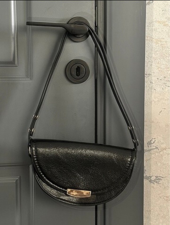 Klasik Siyah Deri Yılan Desenli Kadın Çanta - Görsel 2