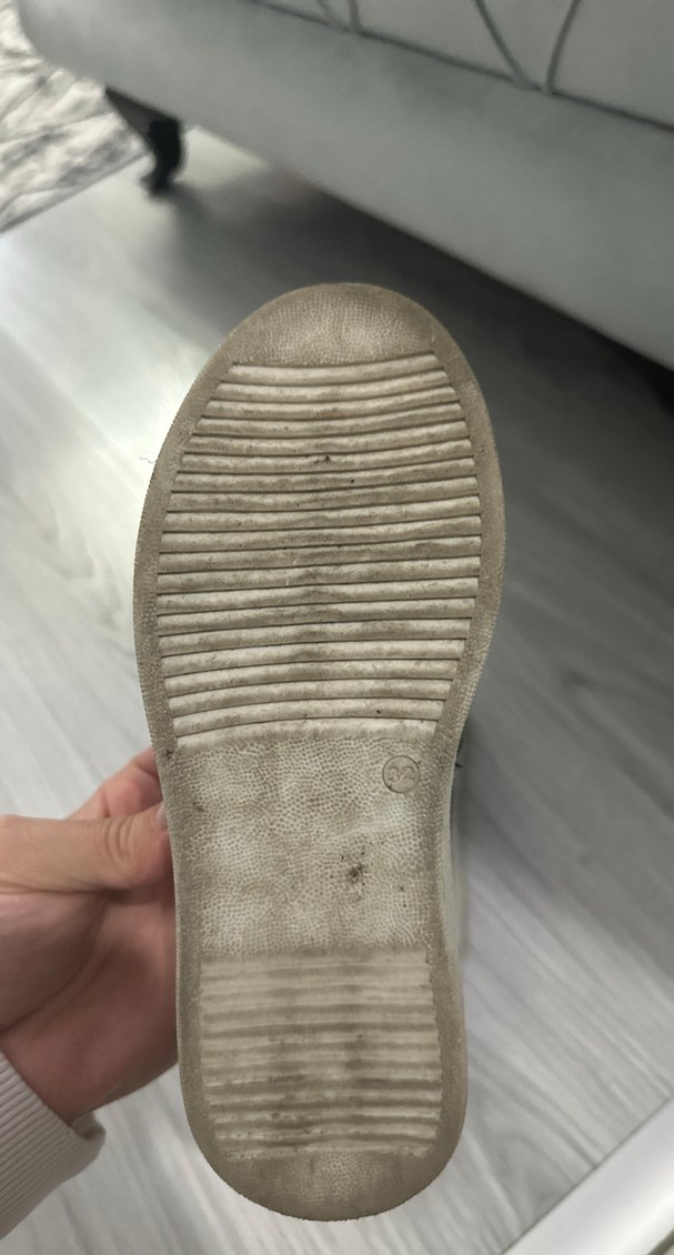 Erkek Çocuk Renkli Siyah Püsküllü Ayakkabı - Görsel 3