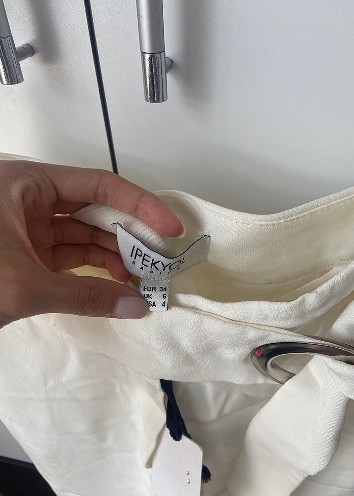 Klasik beyaz pantolon - Görsel 2