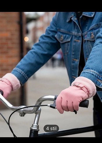 Siyah Kürklü Kadın Eldiveni kemer detaylı - Görsel 7