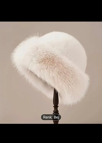Kadın Beyaz Kürklü Sıcak Şapka - Görsel 2