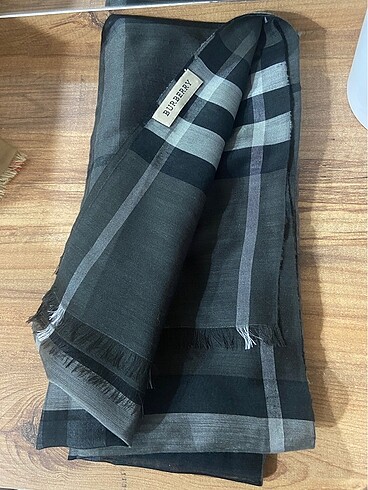 Burberry şal