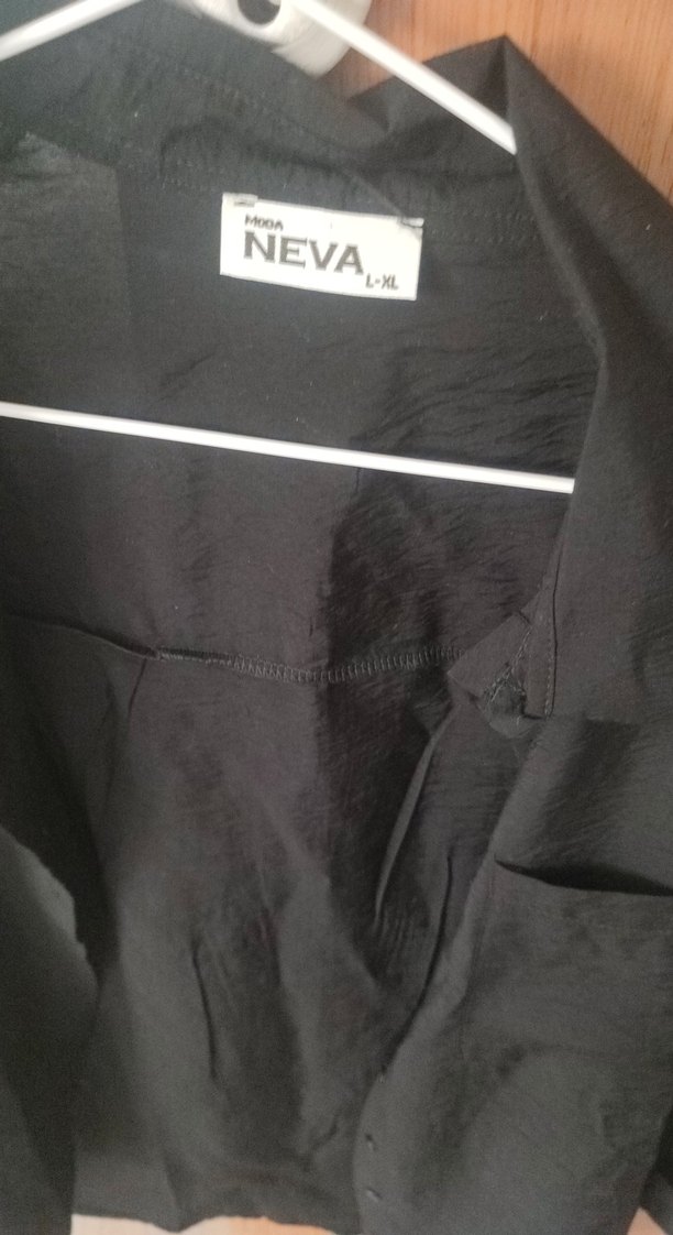 Siyah Düğmeli Keten Kadın Gömlek  yeni - Görsel 3