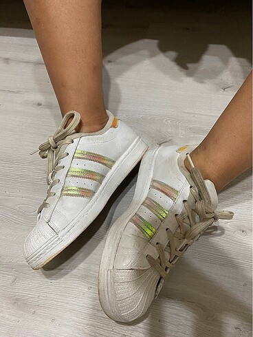SüperStar Adidas Spor