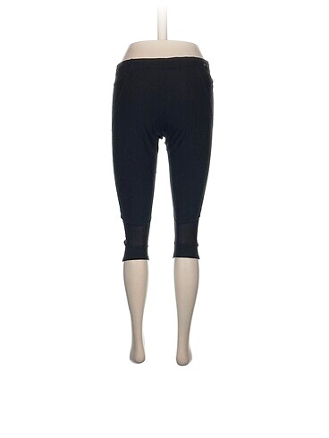m Beden Nike Bermuda / Kapri %70 İndirimli.