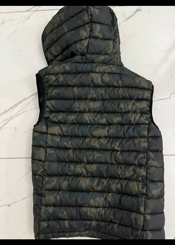 Mango Erkek çocuk Kamuflaj Desenli Kapüşonlu Yelek