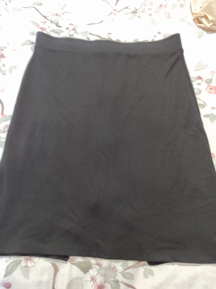 Fermuarlı Siyah Midi Eteği - Görsel 3