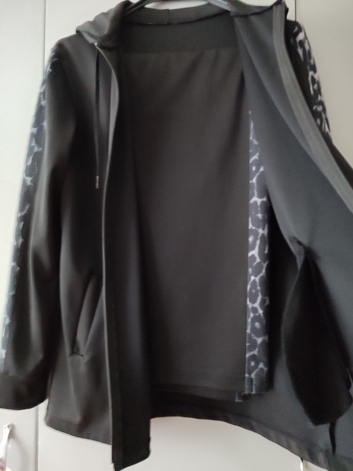 Siyah Yan Desenli Kadın Rahat aşortman takım 44 46 bedene uyar - Görsel 3