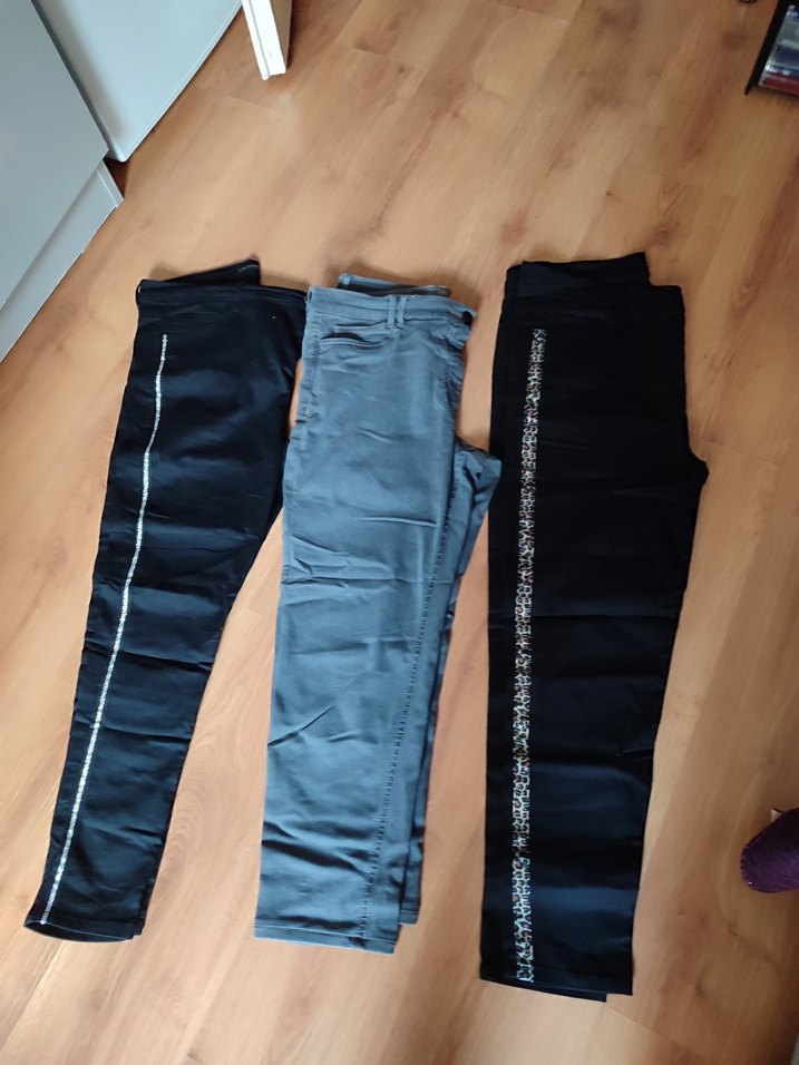 3 adet Kadın Pantolon yanları şeritli olanlar sıfır ürünler - Görsel 2