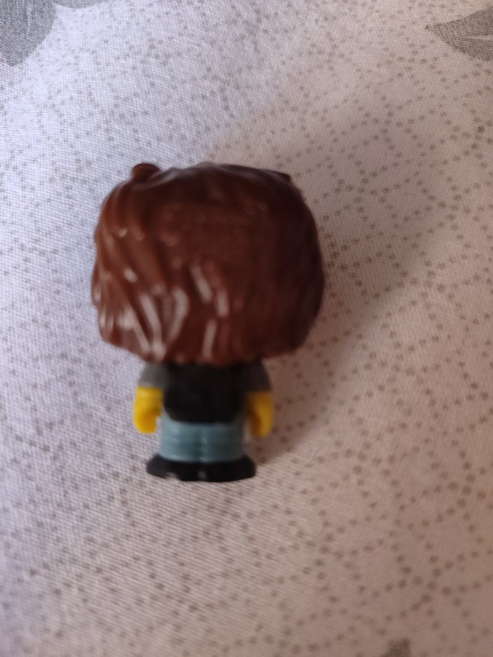 stranger things steve haringten figür ipi vardır - Görsel 4