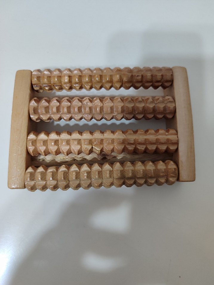 Bej Ahşap Ayak Masaj Aleti - Görsel 2