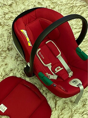 Cybex ana kucağı