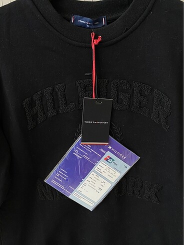 s Beden Tommy hilfiger sweatshirt