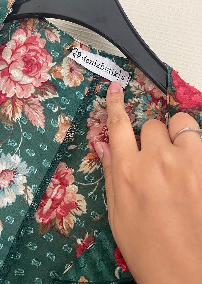 Yeşil elbise - Görsel 2