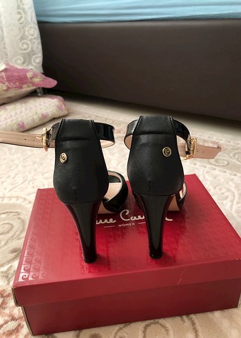 Pierre Cardin Klasik Siyah Stiletto Topuklu Kadın Ayakkabısı