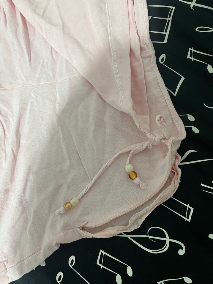 Düğmeli Pembe Mini Şort - Görsel 3