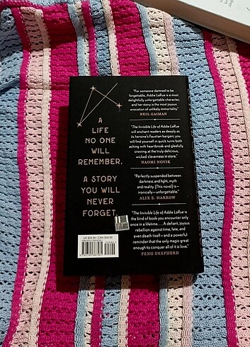  Beden Renk The Invisible Life Of Addie Larue V. E. Schwab