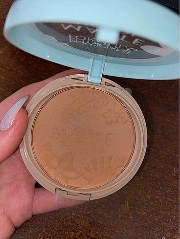  Beden Renk Monoi butter bronzer physicians formula