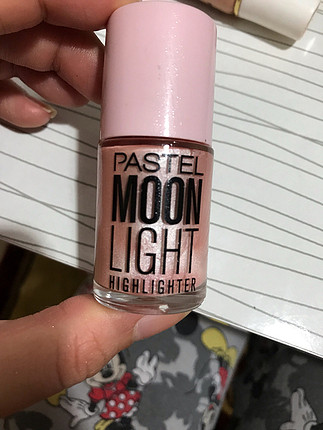 Pastel aydınlatıcı