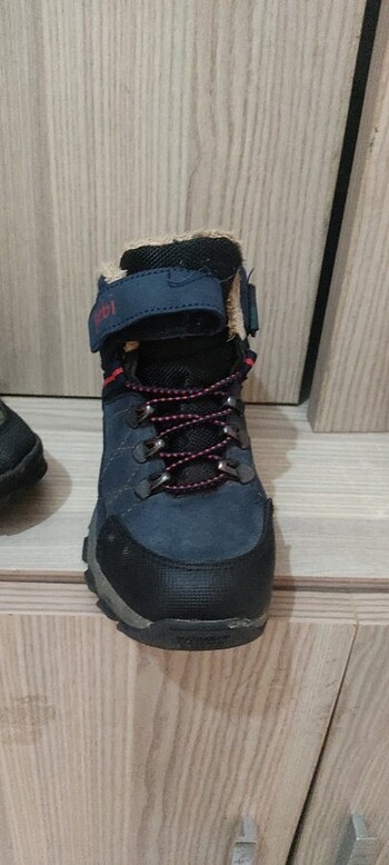 Çocuk bot 28 numara