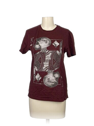 Koton T-shirt %70 İndirimli.