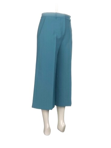 Zara Zara Kumaş Pantolon %70 İndirimli.