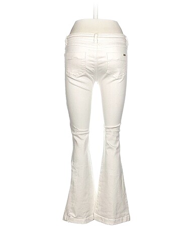 38 Beden Fabrika Jean / Kot %70 İndirimli.