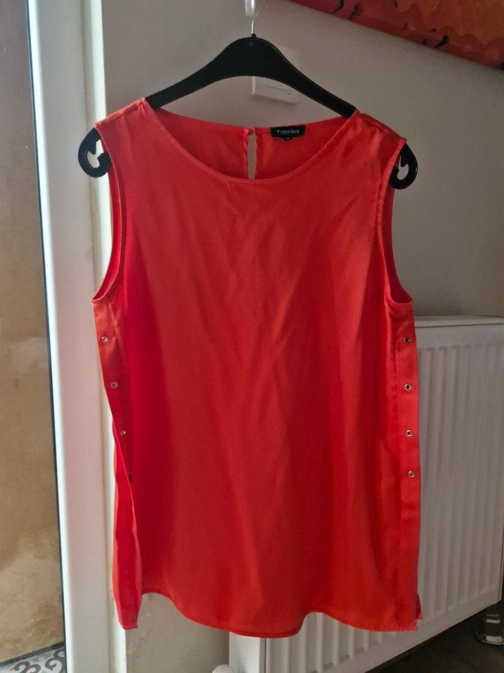 Kırmızı, Kemerli, Kayık Yaka Kadın Bluz - Görsel 2