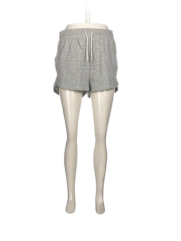 H&M Mini Şort %70 İndirimli.