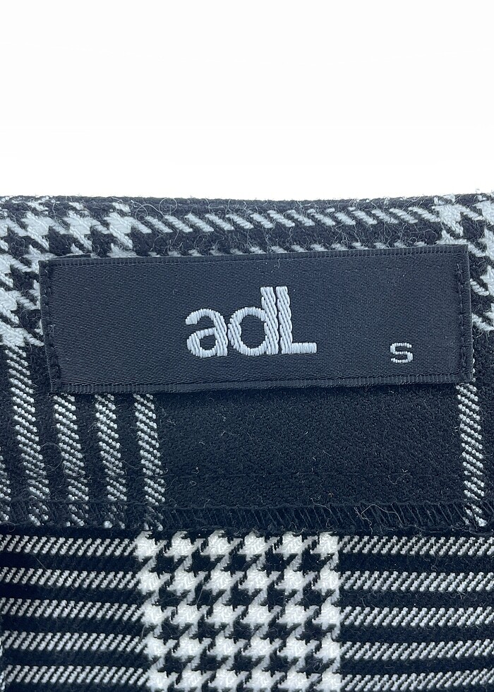 Adil Işık Mini Etek %70 İndirimli. - Görsel 4