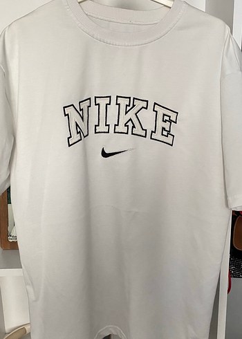 Diğer Nike Beyaz Oversize Tisort