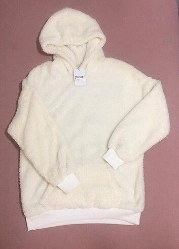 Ekru Peluş & Polar Kadın Sweatshir