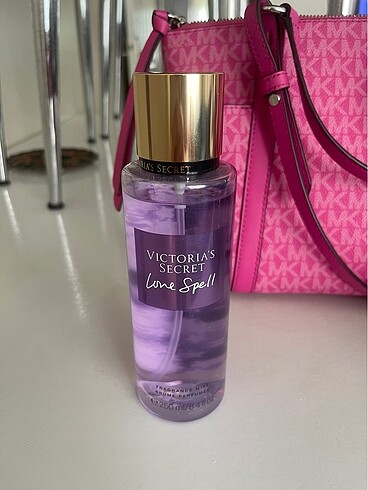 Victoria Secret Vücut Spreyi