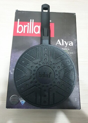  Beden BRİLLANT 2 Lİ DÖKÜM TENCERE TAVA SET 