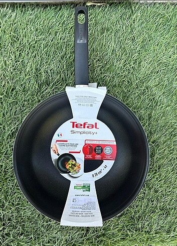  Beden siyah Renk TEFAL WOK TAVA