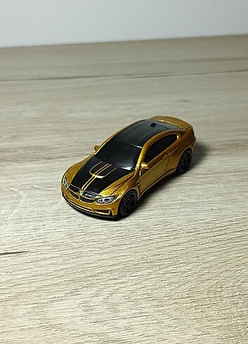 HOTWHEELS BMW M4 