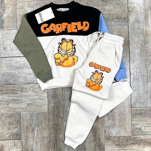 Erkek çocuk garfield takımı