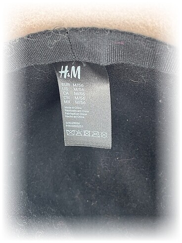  Beden H&M Şapka %70 İndirimli.