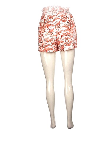 32 Beden H&M Mini Şort %70 İndirimli.