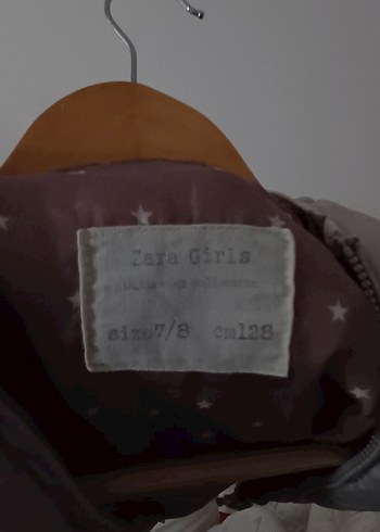 Gri Kapüşonlu Kız Yeleği - Görsel 4