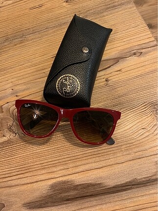 RayBan güneş gözlük