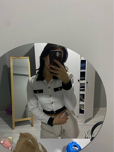 Beyaz bluz